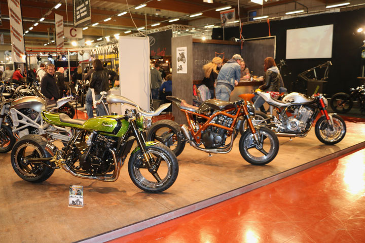 Bandit und Kawa am Messestand